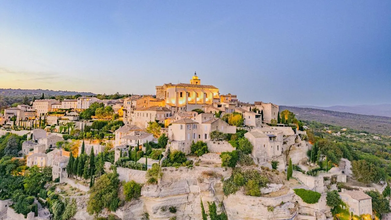 Couette-café Le Mas Justin Gordes France